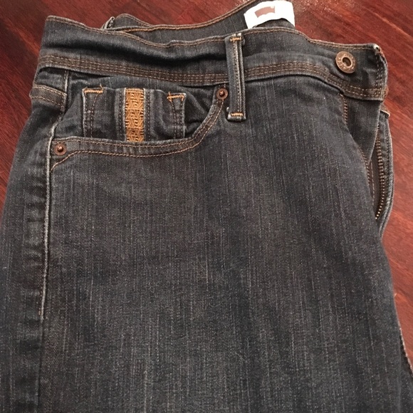Levi’s - Picture 2 of 5